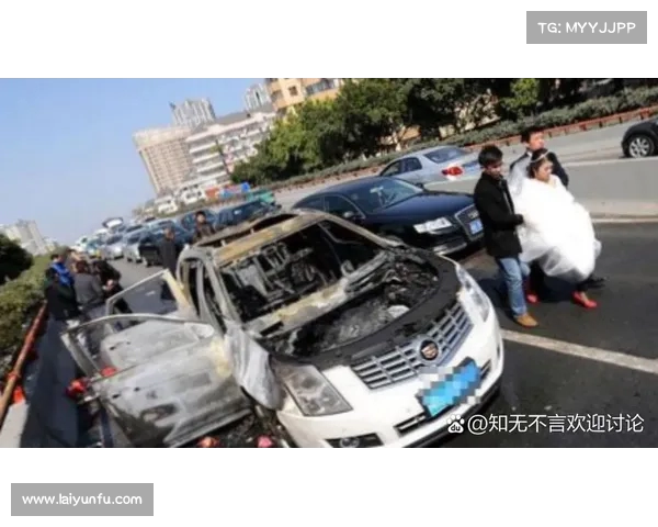 中环路段发生SUV起火事故,所幸无人受伤(中环汽车起火) 中环路段发生SUV起火事故,所幸无人受伤(中环汽车起火)